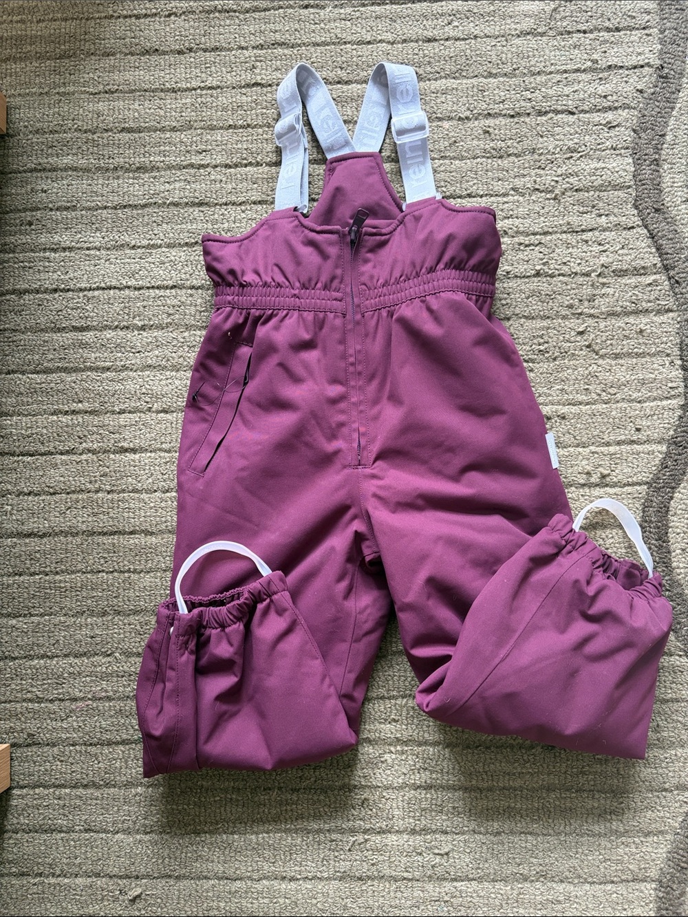 NWOT Reima Kids “Juoni” waterproof snow pants - size 4T